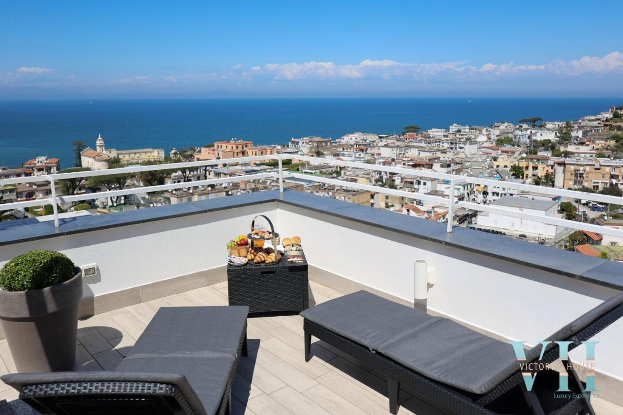 Victory'S Luxury House With Jacuzzi On The Roof Vila Casamicciola Terme Exterior foto