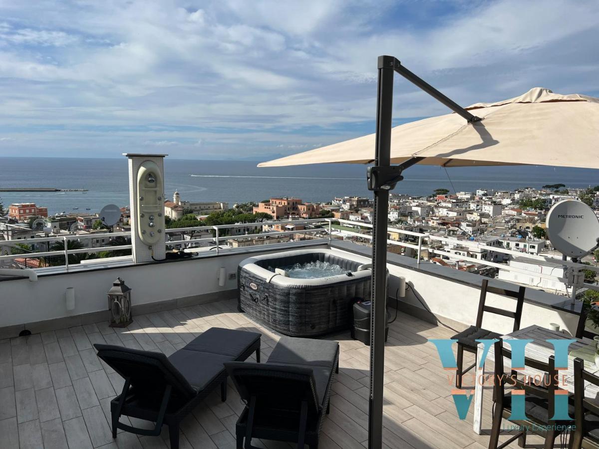 Victory'S Luxury House With Jacuzzi On The Roof Vila Casamicciola Terme Exterior foto
